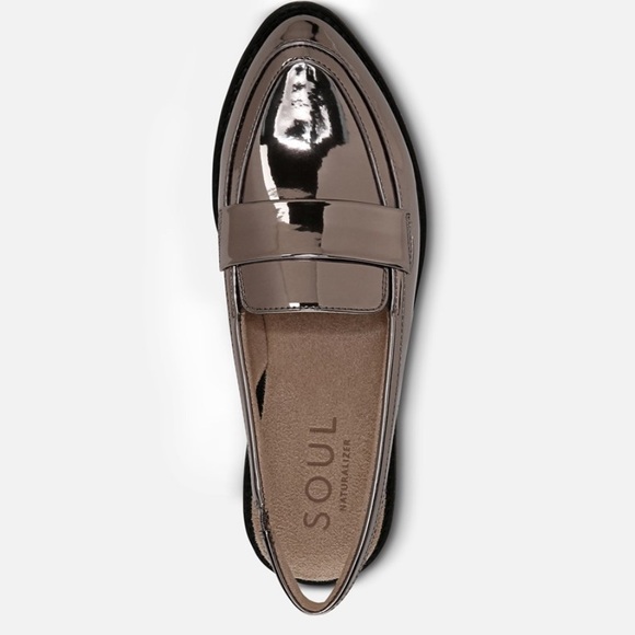 SOUL Naturalizer Womens Yeah Silver Faux Leather Penny Flat Loafers Shoes size 6 - Picture 10 of 12